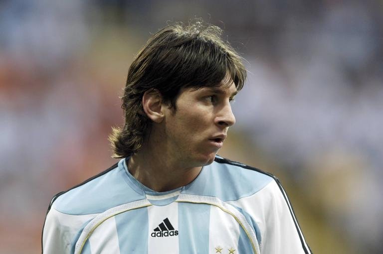 Photos: Baby-faced ballers FIFA